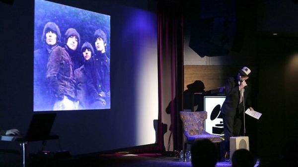 
                              Robert Freeman: Photographer behind classic Beatles album covers dies
                      