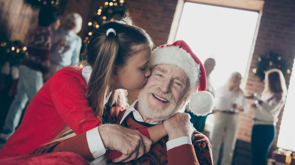 10 tips for dementia caregivers to make the holidays less stressful and more enjoyable