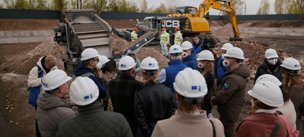 Resilience of Ukrainians remains high, as UN maps aid and reconstruction needs for 2025
Resilience of Ukrainians remains high, as UN maps aid and reconstruction needs for 2025