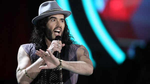 BBC apologises to staff over handling of Russell Brand complaints