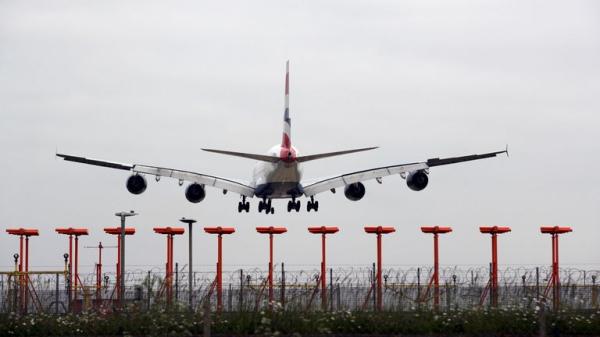 Heathrow: What are the airport's expansion plans and why are they controversial?