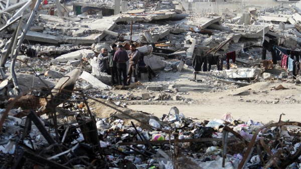 Israeli cabinet due to approve ceasefire as Netanyahu insists deal not finalised