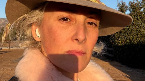 Paris Hilton, Beyonce and other stars donate and help out those affected by LA fires