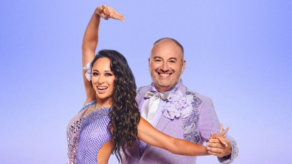 Strictly star Wynne Evans apologises for 'inappropriate' language during tour launch