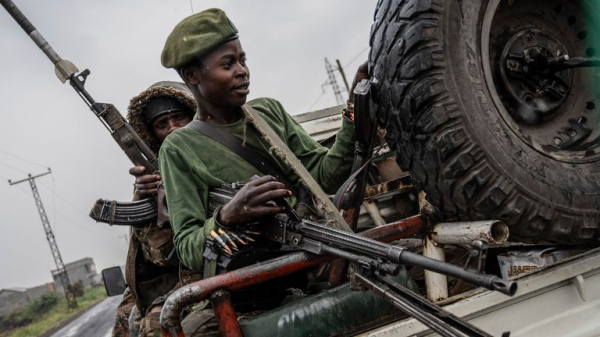 What is the fighting in Democratic Republic of Congo about - and is Rwanda invading?