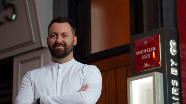 Michelin-starred chefs pick favourite cheap restaurants across every part of UK - with famous burger chain making list