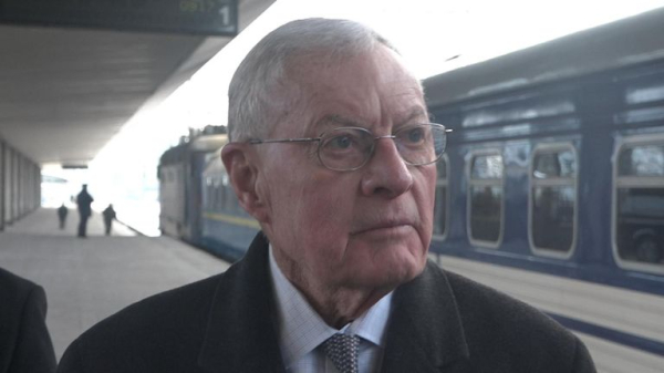 Ukraine's president is fighting a war on two fronts - against Russian forces on the ground and against American assaults over the airwaves