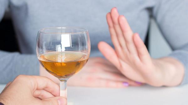 Ditching alcohol and going ‘California sober’ — here’s what you need to know Ditching alcohol and going ‘California sober’ — here’s what you need to know