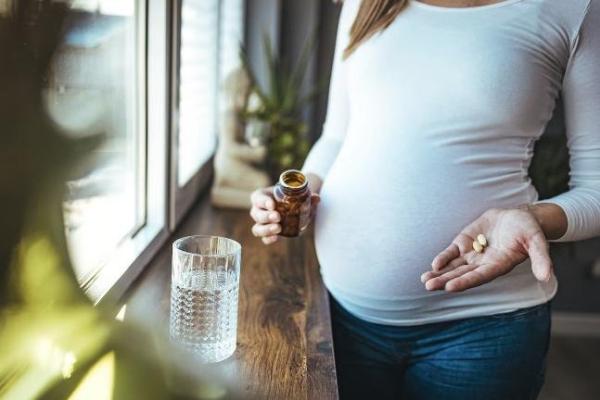 Certain vitamins, minerals during pregnancy protect heart health