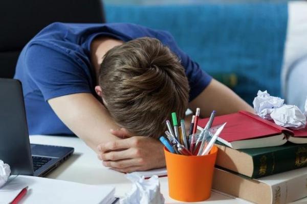 Poor sleep drives high blood pressure In teens, study indicates