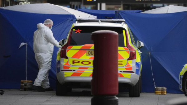 Man shot dead by armed police at Milton Keynes railway station
