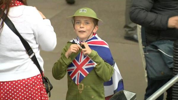 Royal Family watch flypast from Buckingham Palace to mark 80th anniversary of VE Day