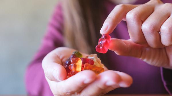 Smoking marijuana and eating cannabis gummies both linked to dangerous health risk, study finds