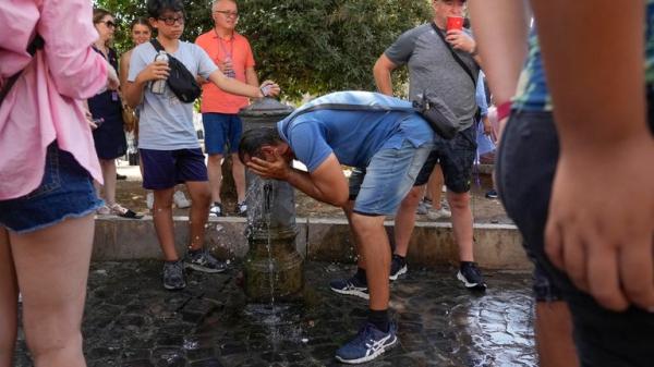 'Silent killer' heatwave thought to have left at least 9 dead in Europe 'Silent killer' heatwave thought to have left at least 9 dead in Europe