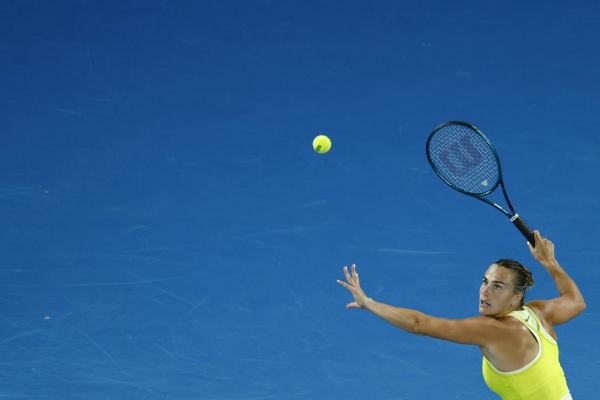 
      Madison Keys looks for first major title at Australian Open, while Aryna Sabalenka hopes to &lsquo;put my name into history&rsquo;
    
