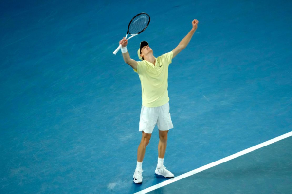 
      Jannik Sinner defends Australian Open title, comfortably defeating Alexander Zverev in men&rsquo;s final
    